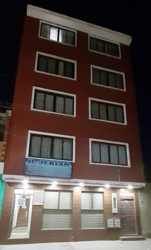 Hostal Jerian Уюни Экстерьер фото