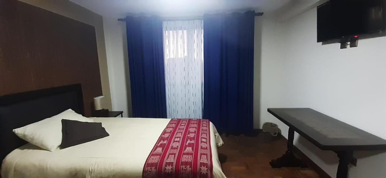 Hostal Jerian Уюни Экстерьер фото