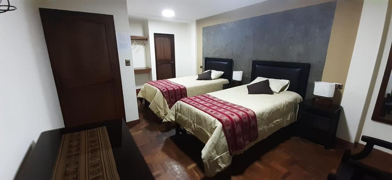 Hostal Jerian Уюни Экстерьер фото