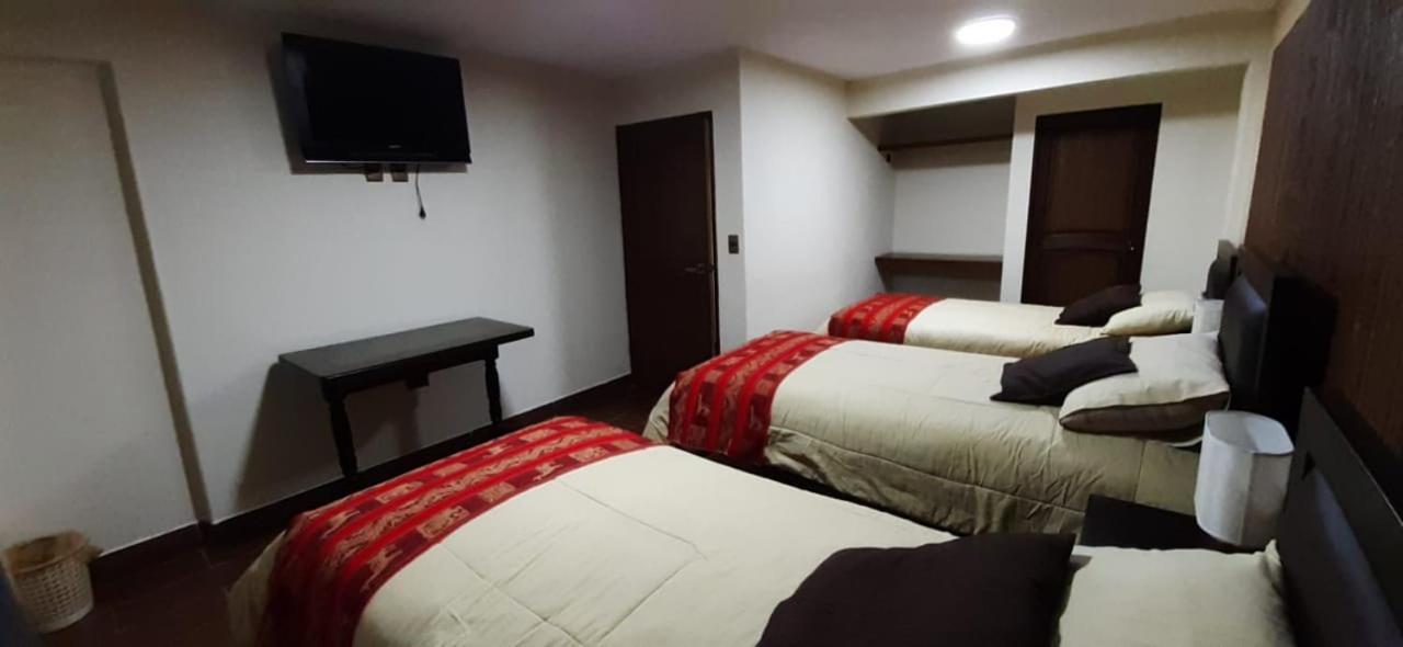 Hostal Jerian Уюни Экстерьер фото