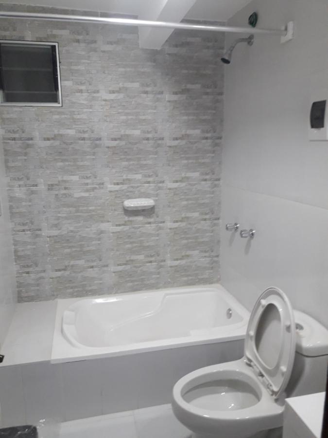 Hostal Jerian Уюни Экстерьер фото